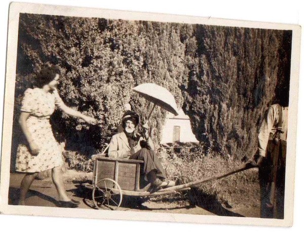 Oom Hennie Velsambreel with Marie Kruger